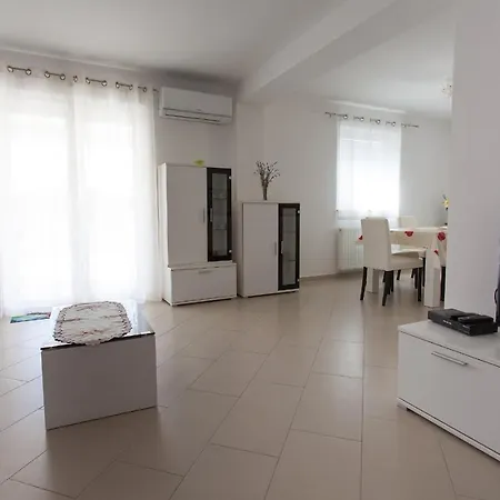 Apartment Sandra *